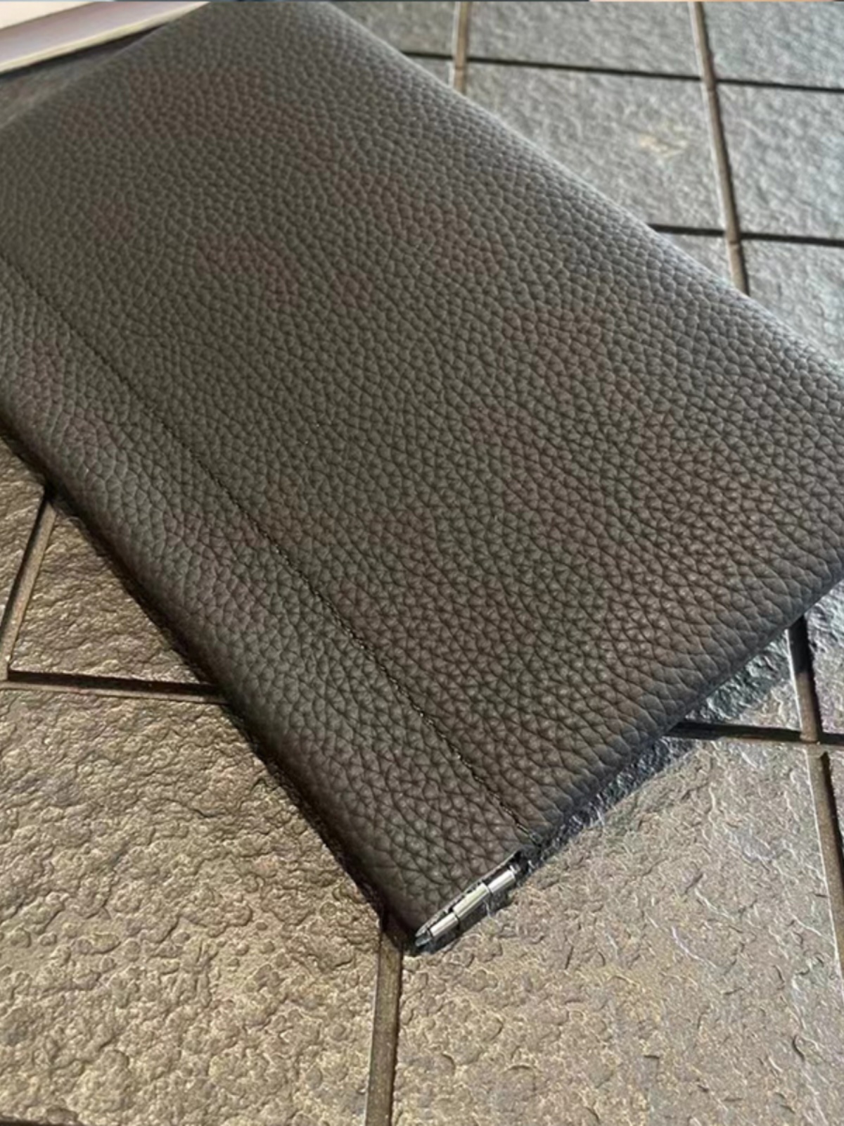 メンズ長財布 コンパクト 上質な薄型フォルム長財布