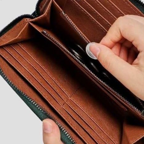 メンズ長財布 本革ラウンドファスナー式コンパクト長財布