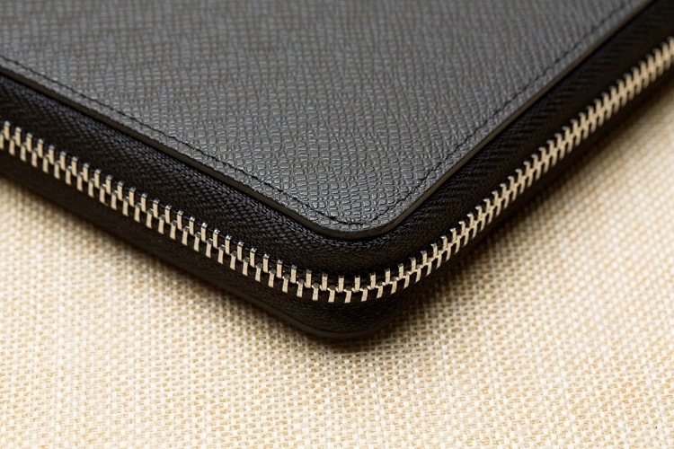 メンズ長財布 高級牛革型押し薄型ラウンドファスナー長財布