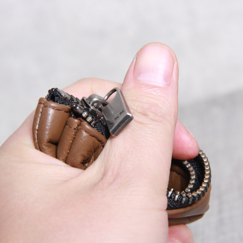 メンズ長財布 本革製ファスナー付きスリム長財布