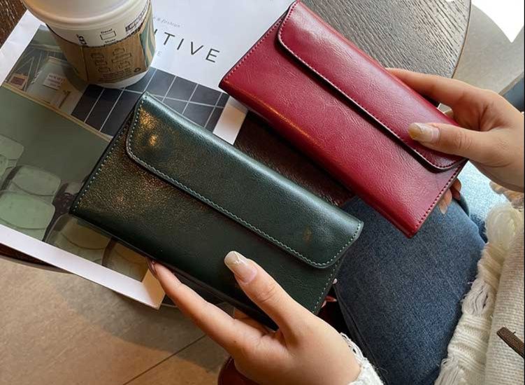 長財布レディース 大容量 上質な本革風フラップ式長財布