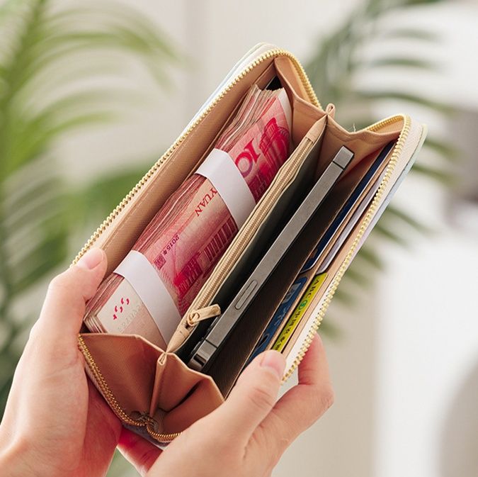 長財布レディース 薄い 上品キルティング薄型長財布