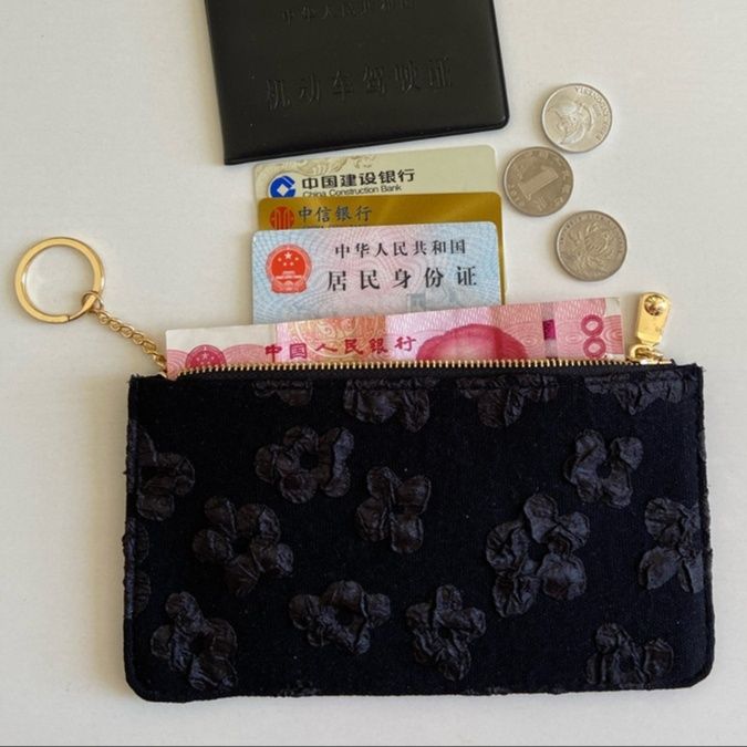 長財布レディース 薄い 花柄刺繍スリム