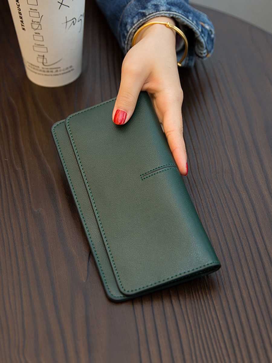 長く使える革製財布！レディース長財布おすすめ10選