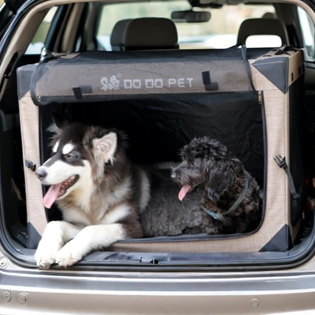 折りたたみ式車載用ペット犬ケージ お出かけ対応