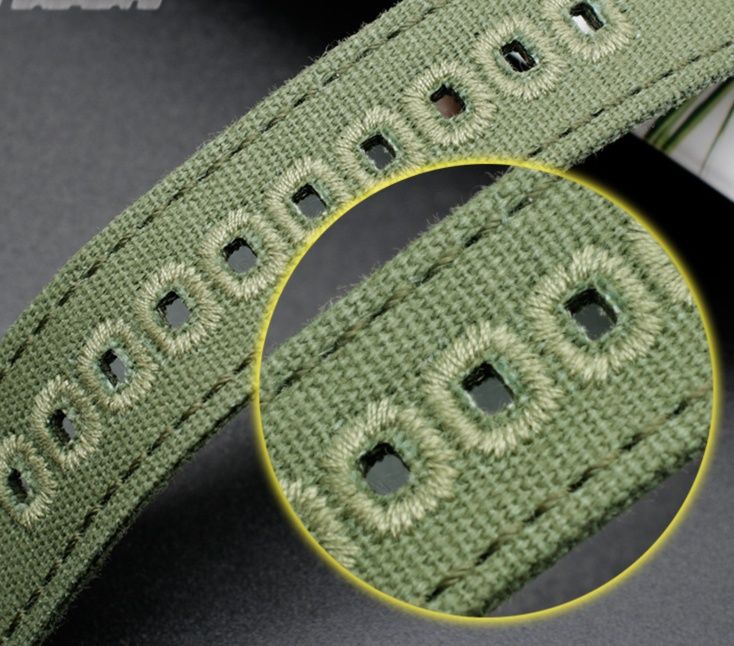 https://fulmo-img-server.com/watchbelt-lab/1758873245716_w01sac12_iezsfo6u.jpeg