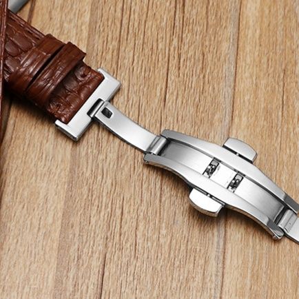 https://fulmo-img-server.com/watchbelt-lab/1760949949165_nftki45i_blzdpipg.jpeg