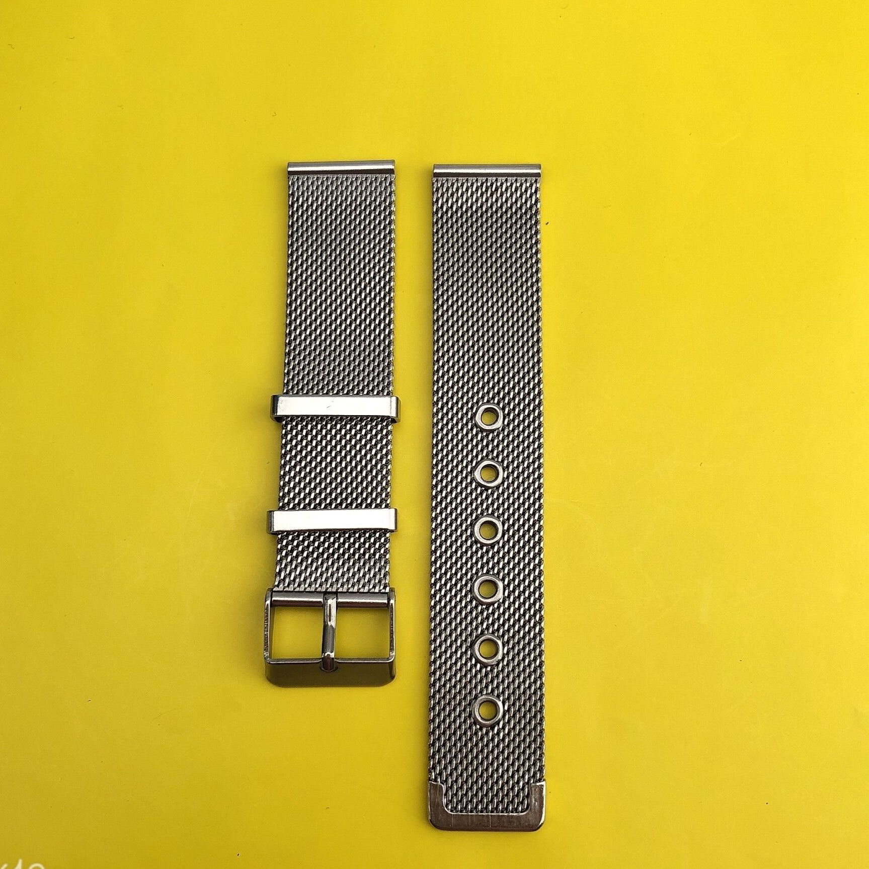 腕時計ベルト メタル 高級感溢れる金属網目編み込み調節可能腕時計替えベルト