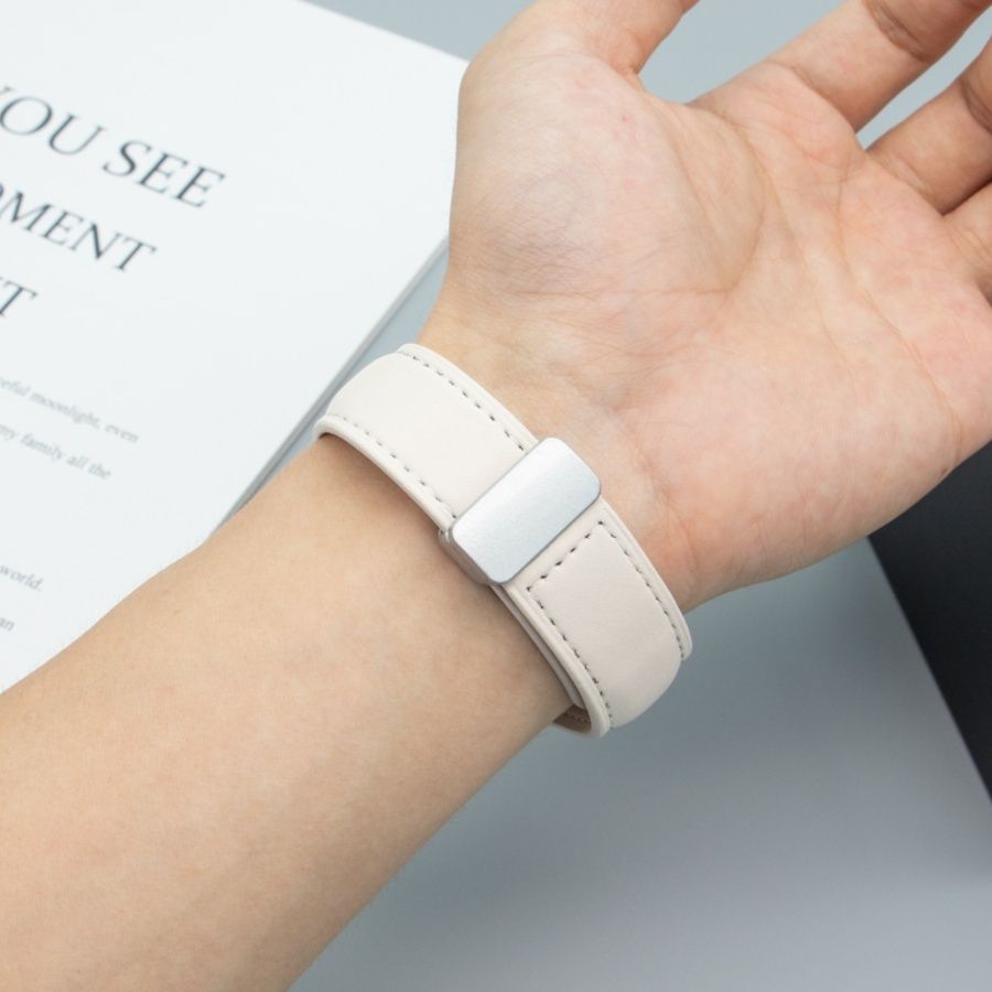 https://fulmo-img-server.com/watchbelt-lab/1781577118955_y2fsm6ri_mdgydqon.jpeg