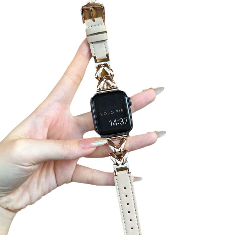 https://fulmo-img-server.com/watchbelt-lab/4b2ecb9e-ab05-4943-986e-26ad4c289ec8.jpg