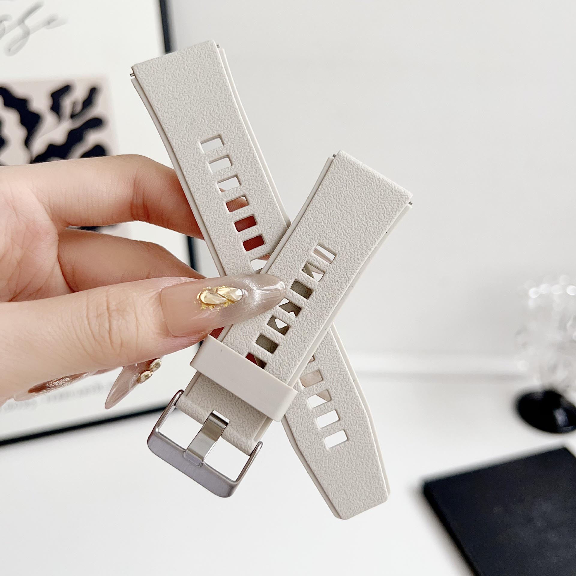 https://fulmo-img-server.com/watchbelt-lab/905f7401-db56-4bdf-ad74-da3be4005d60.jpg