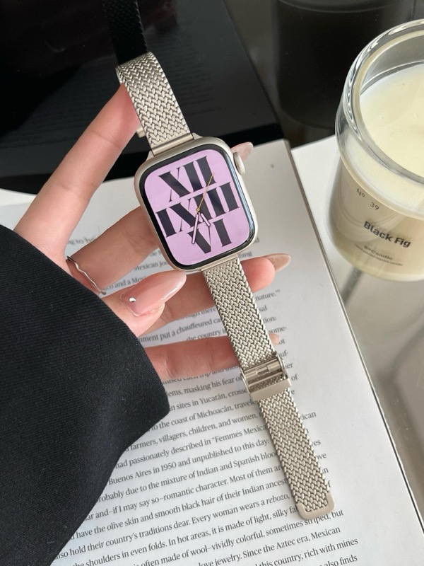 https://fulmo-img-server.com/watchbelt-lab/e50c547f-bd55-480e-8f85-466de2f82851.jpg