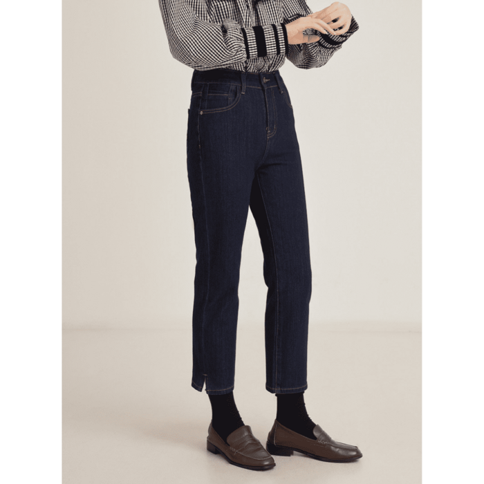 https://fulmo-img-server.com/waverry/05d7a204ecc7317fbc250e4db304be7e.png