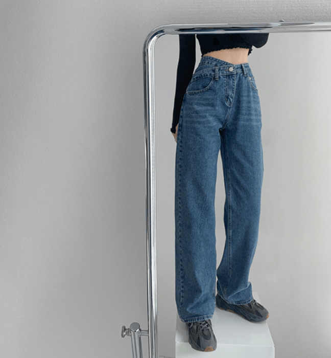 骨格ウェーブウエストアクセントストレートデニムパンツ