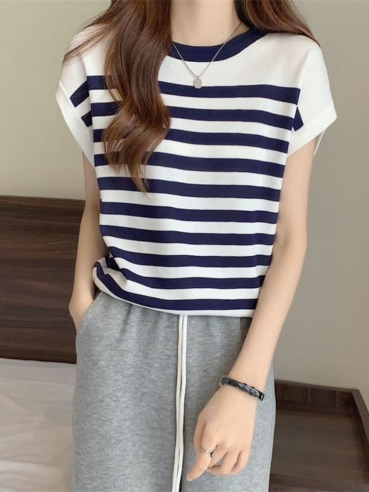 https://fulmo-img-server.com/waverry/1da92fd6b1f4bfd111ed7fe531a572c3.jpg
