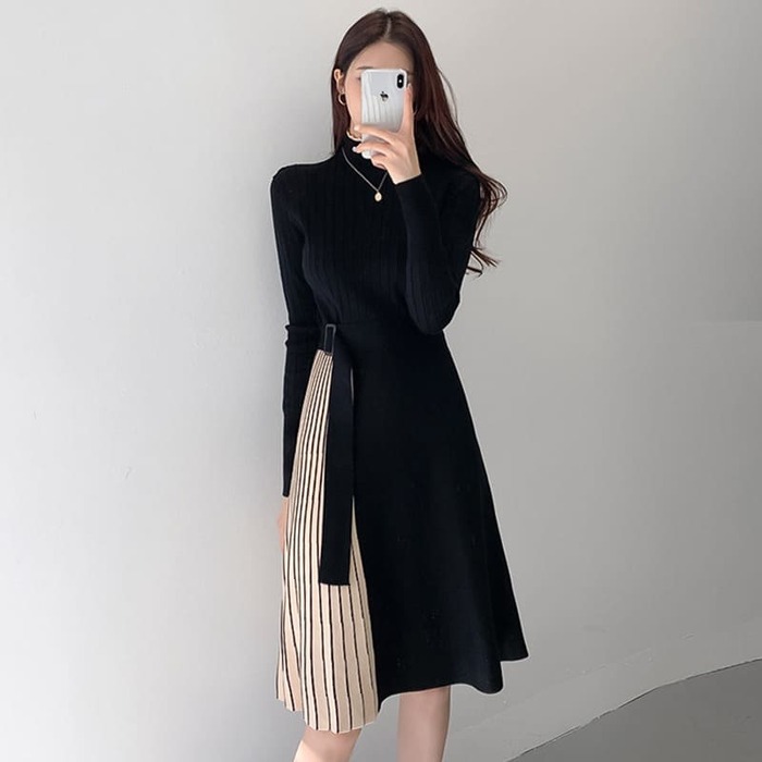 骨格ウェーブ服配色リブロングスリーブニットワンピース