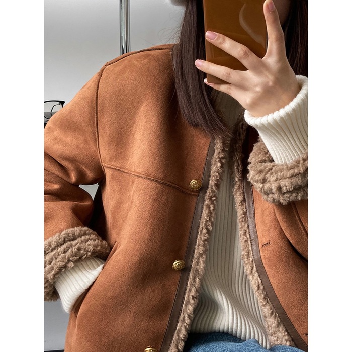 https://fulmo-img-server.com/waverry/55fe182a5c13f31e6eb00161c58ef390.jpg