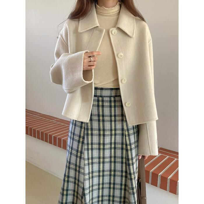 骨格ウェーブ服ショート丈アウター