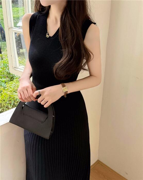 https://fulmo-img-server.com/waverry/5af253a50e33e647f0e8e1e5fde8c06b.jpg