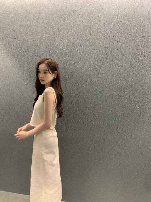 https://fulmo-img-server.com/waverry/6169997d5831ab5615eb9dd1b5abb5f8.jpg