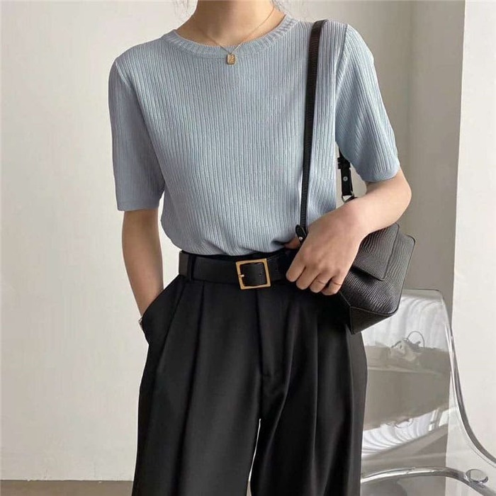 骨格ウェーブ服ニュアンスカラーTシャツトップス