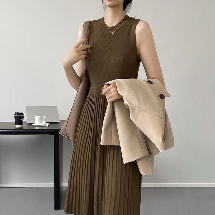 骨格ウェーブ服 ノースリーブロングフレアワンピース