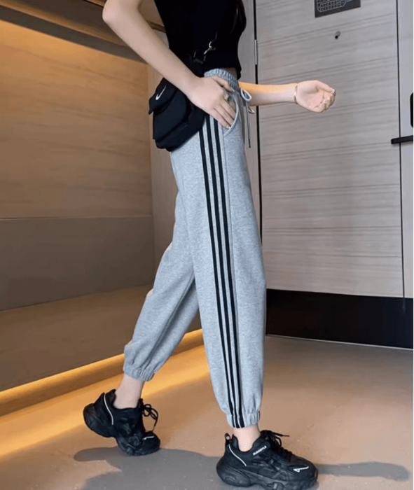 https://fulmo-img-server.com/waverry/8caddb4dbcd7057331ba5f83a84b2519.png