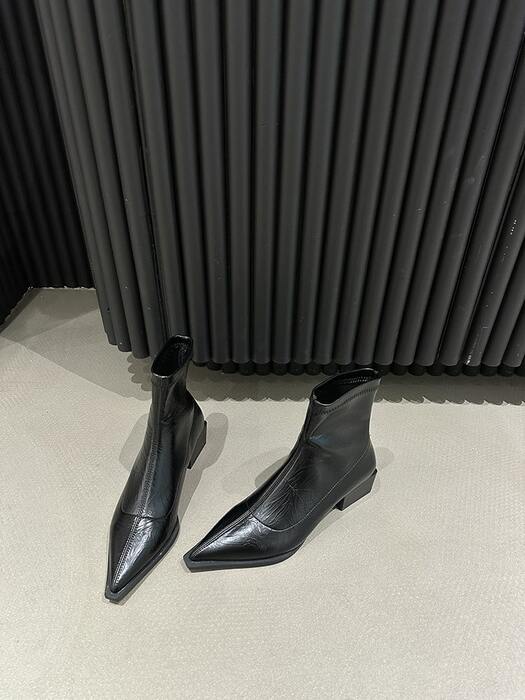 骨格ウェーブコントラストポインテッドトゥアンクルブーツ