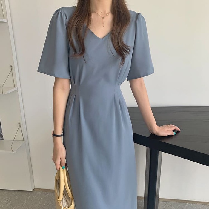 骨格ウェーブ服夏Vネックロングワンピース