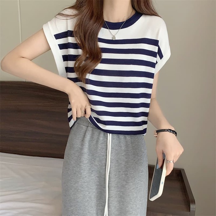 https://fulmo-img-server.com/waverry/cd77b9be9849f5f97a394e1cef9b7d50.jpg