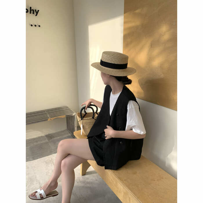 https://fulmo-img-server.com/waverry/d3996c370b6fc6f7d1c95f0b150f5627.jpg