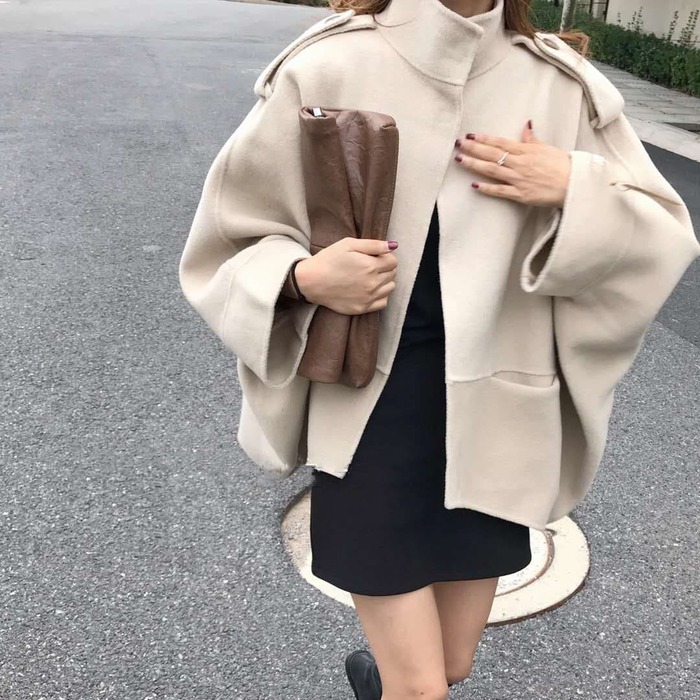 骨格ウェーブ服 ポンチョ風コート