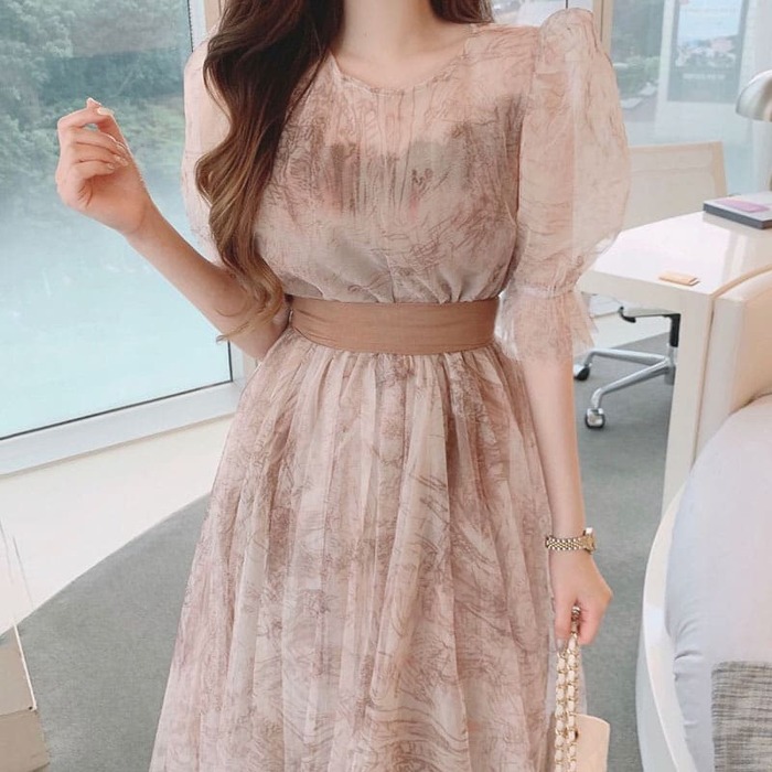 骨格ウェーブ服シアーフレアワンピース