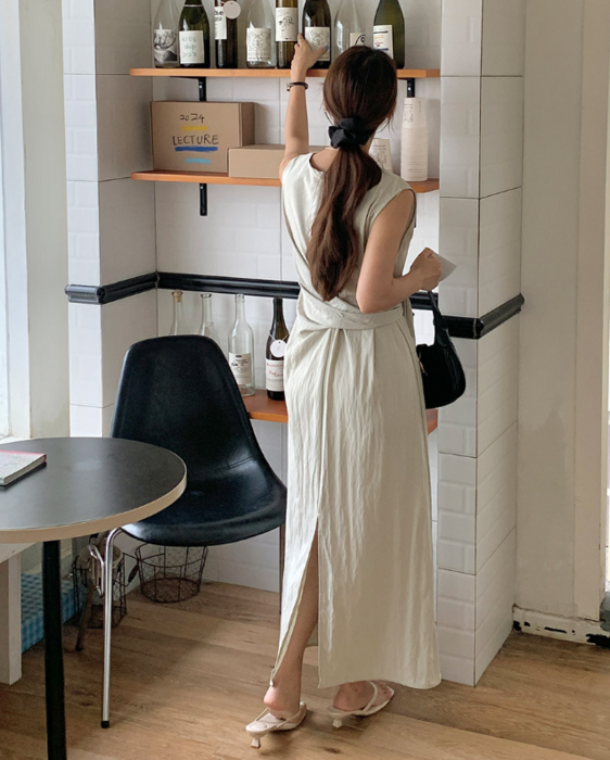 https://fulmo-img-server.com/waverry/ee167541496ea17f16cb4d916792dfed.png