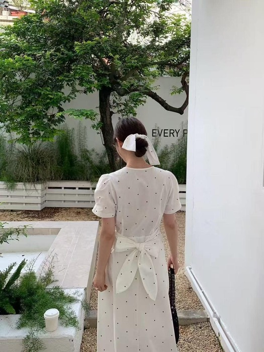 https://fulmo-img-server.com/waverry/fea7296cf77f237a09aee02c98008dc2.jpg