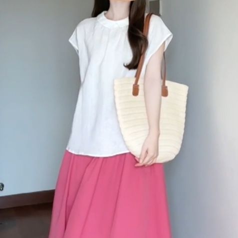 白コーデ トップス