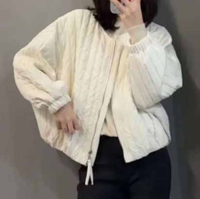 白コーデ ふんわりキルティングブルゾン