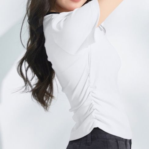 https://fulmo-img-server.com/whiteclass/1753967466006_9t7g76o2_ummo1l1u.jpeg