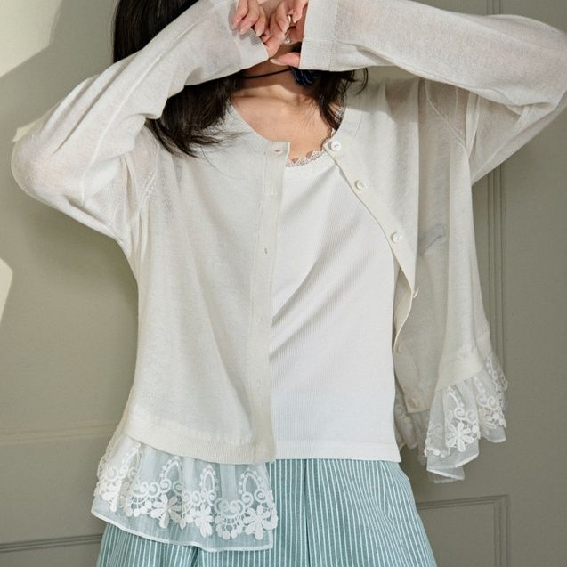 白コーデ レース裾飾りニットブラウスセット