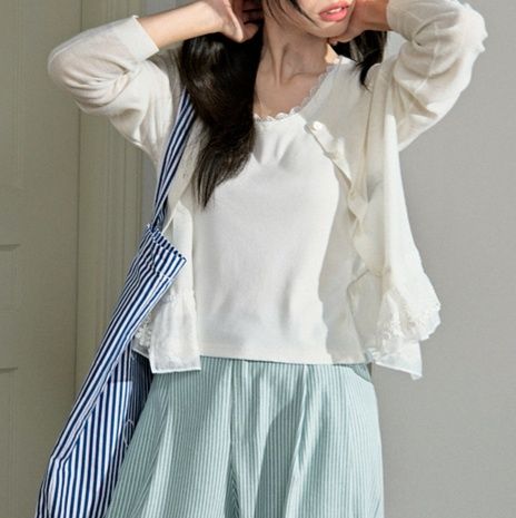 白コーデ レース裾飾りニットブラウスセット