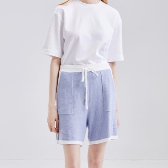 白コーデ 五分袖シンプル上質ティーシャツ