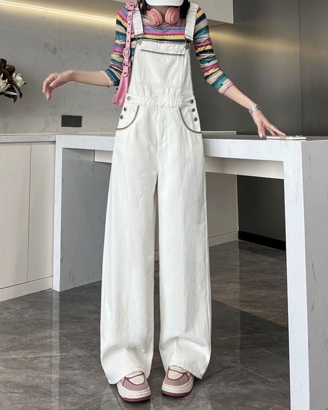 白コーデ ステッチ装飾ワイドオーバーオール