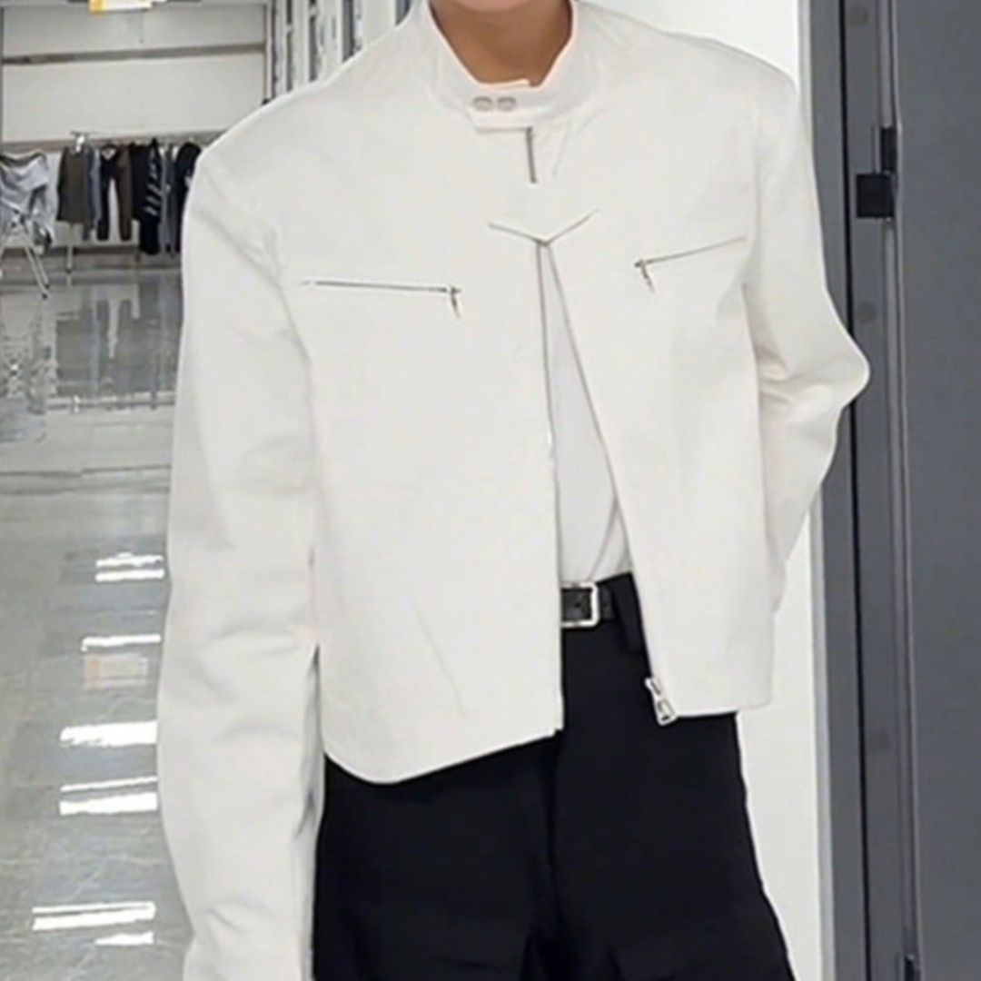 白コーデ 白コーデ モダンスタイル スタンドカラージャケット