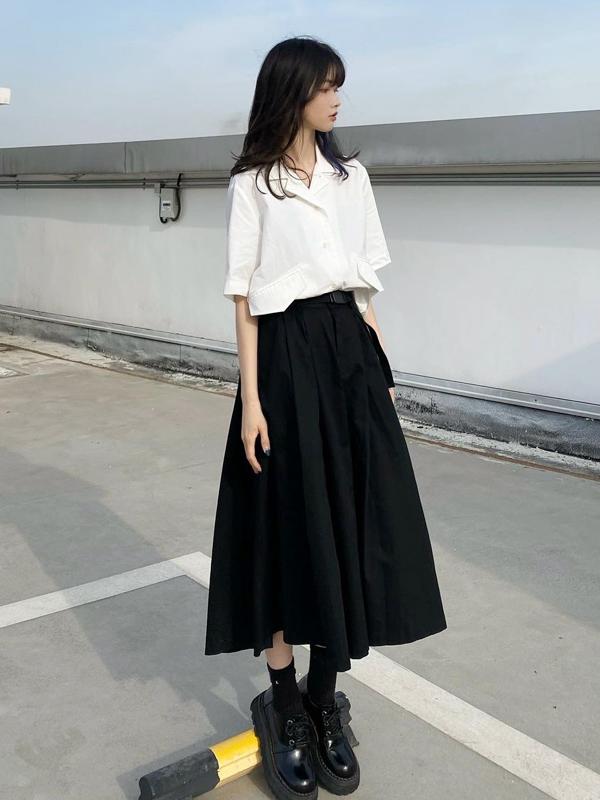 https://fulmo-img-server.com/whiteclass/2c7ce2bb-9a19-4dfc-86ef-ea9b867740ea.jpg