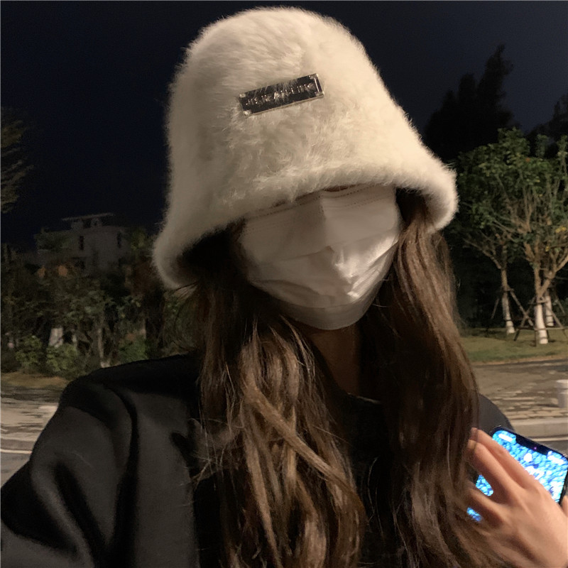 https://fulmo-img-server.com/whiteclass/3396b8cc-e381-40ef-baf5-a9679c1c64a9.jpg