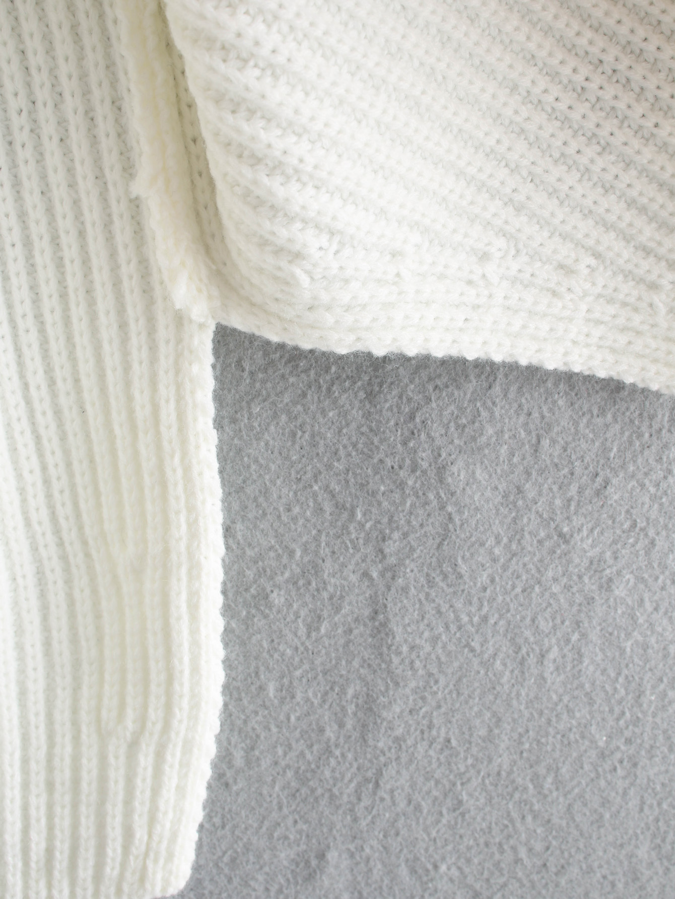 白コーデ リブ編みニットベスト袖なしプルオーバー