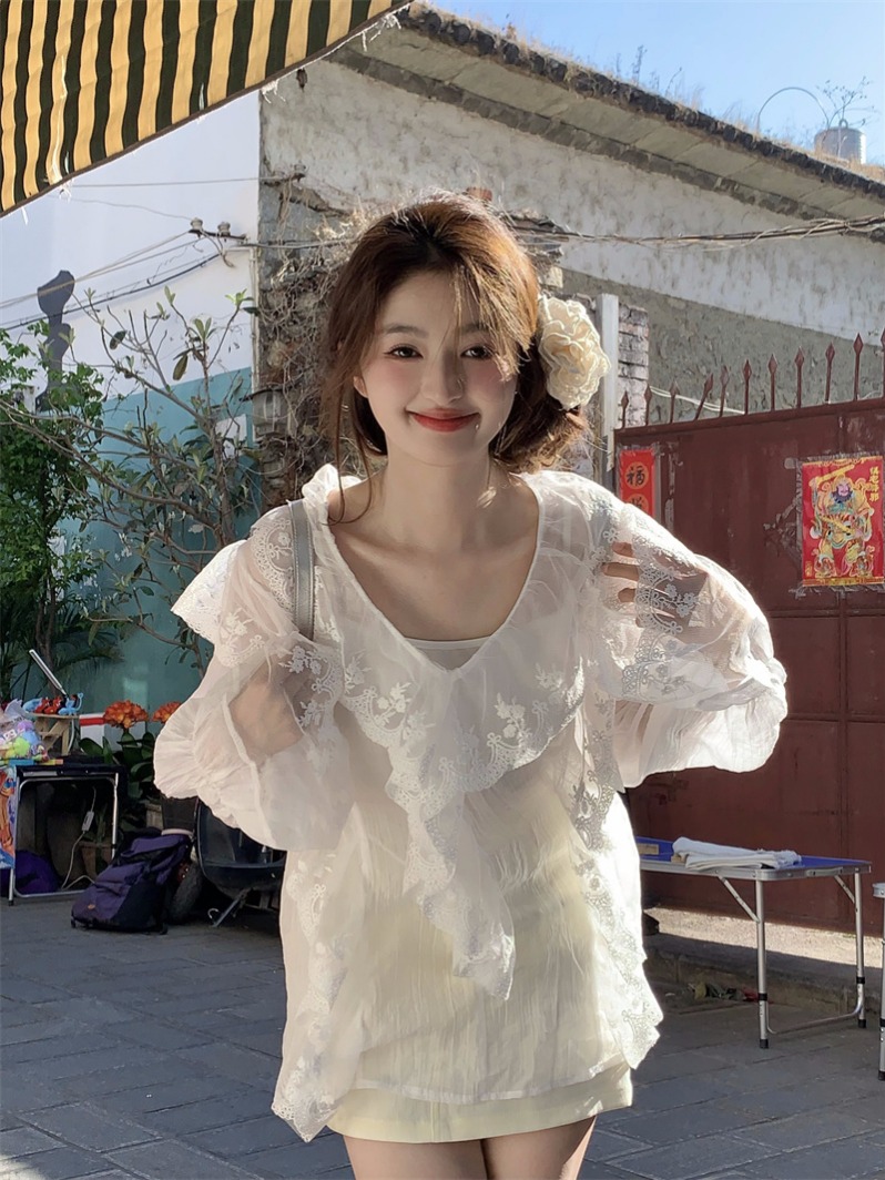 https://fulmo-img-server.com/whiteclass/879923c9-ae6f-4da7-99ec-eec54b0201e1.jpg