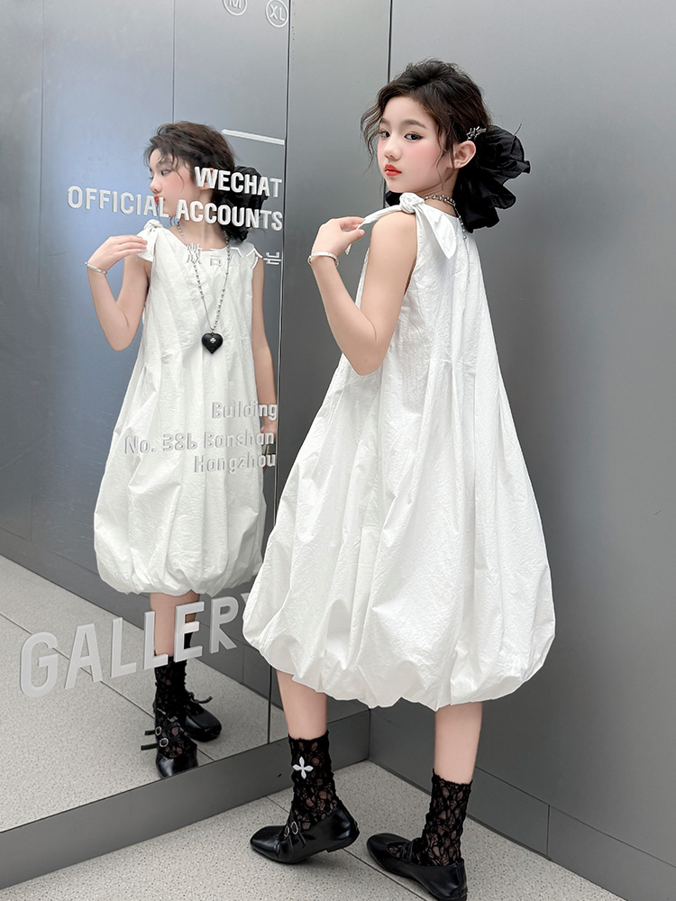 https://fulmo-img-server.com/whiteclass/8fcae3bb-3871-4877-9990-d48cd484290a.jpg