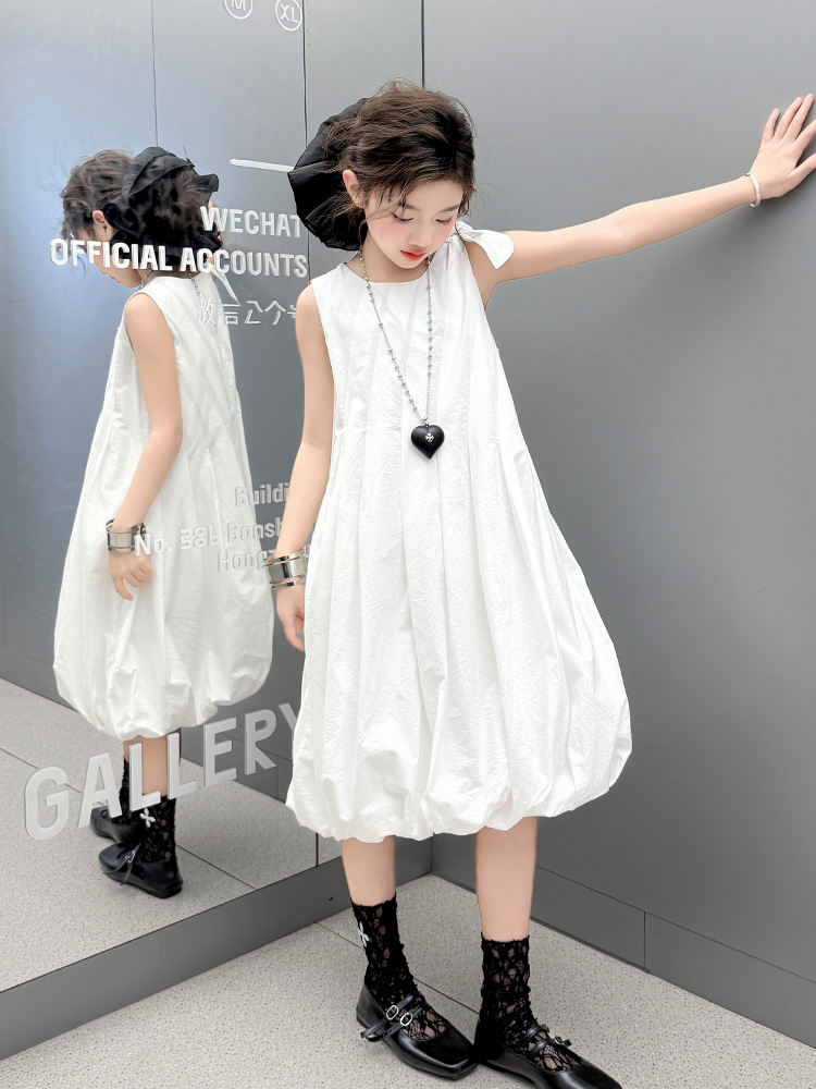https://fulmo-img-server.com/whiteclass/a8bc0200-85fb-4207-8d0a-194fe30f0bf4.jpg