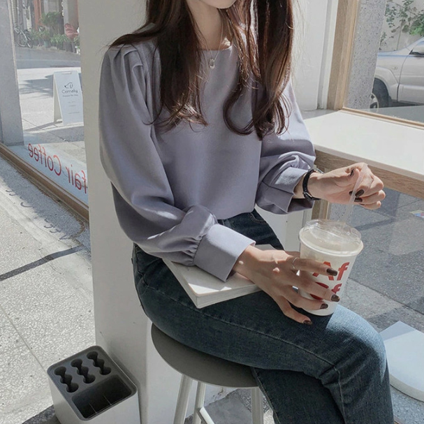 https://fulmo-img-server.com/whiteclass/ab232105-c6b0-4939-9ec4-bd14d56f9b5c.jpg